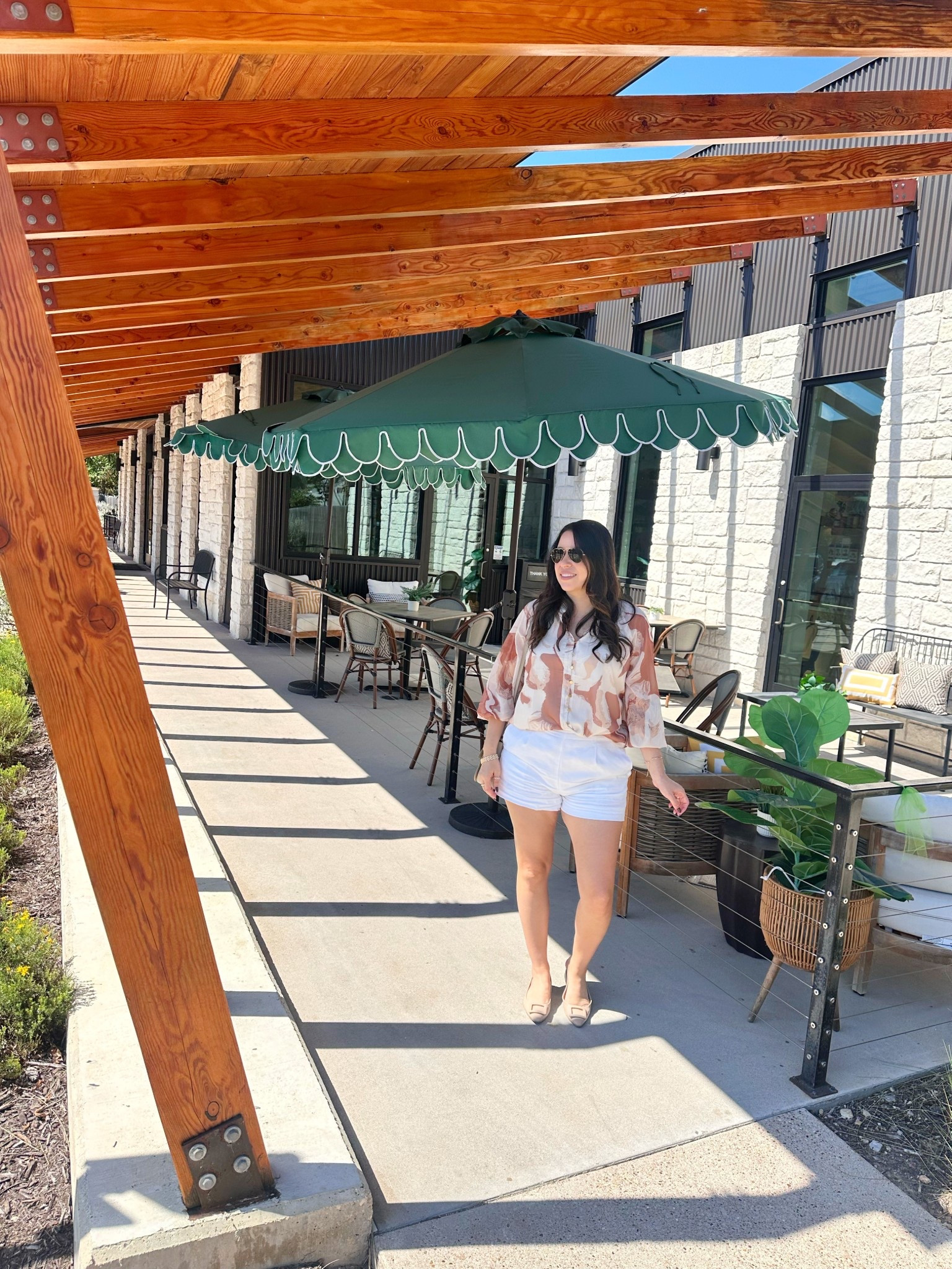 Loving this cute Amazon top to transition to fall 🤎 

#LTKFallSale #LTKMidsize