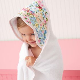 Kids Scalloped Hooded Bath Towel | Mark and Graham