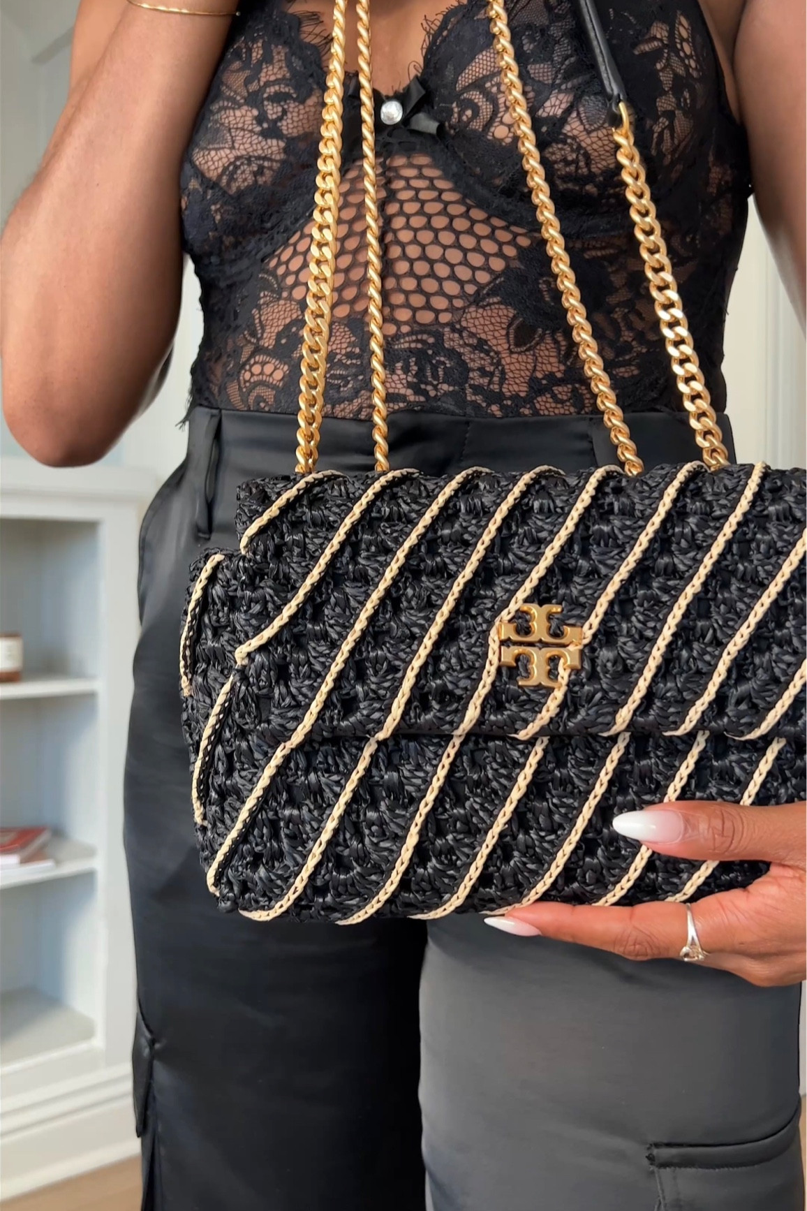 love this new tory burch black crochet shoulder bag for summer 🤩


#LTKfit