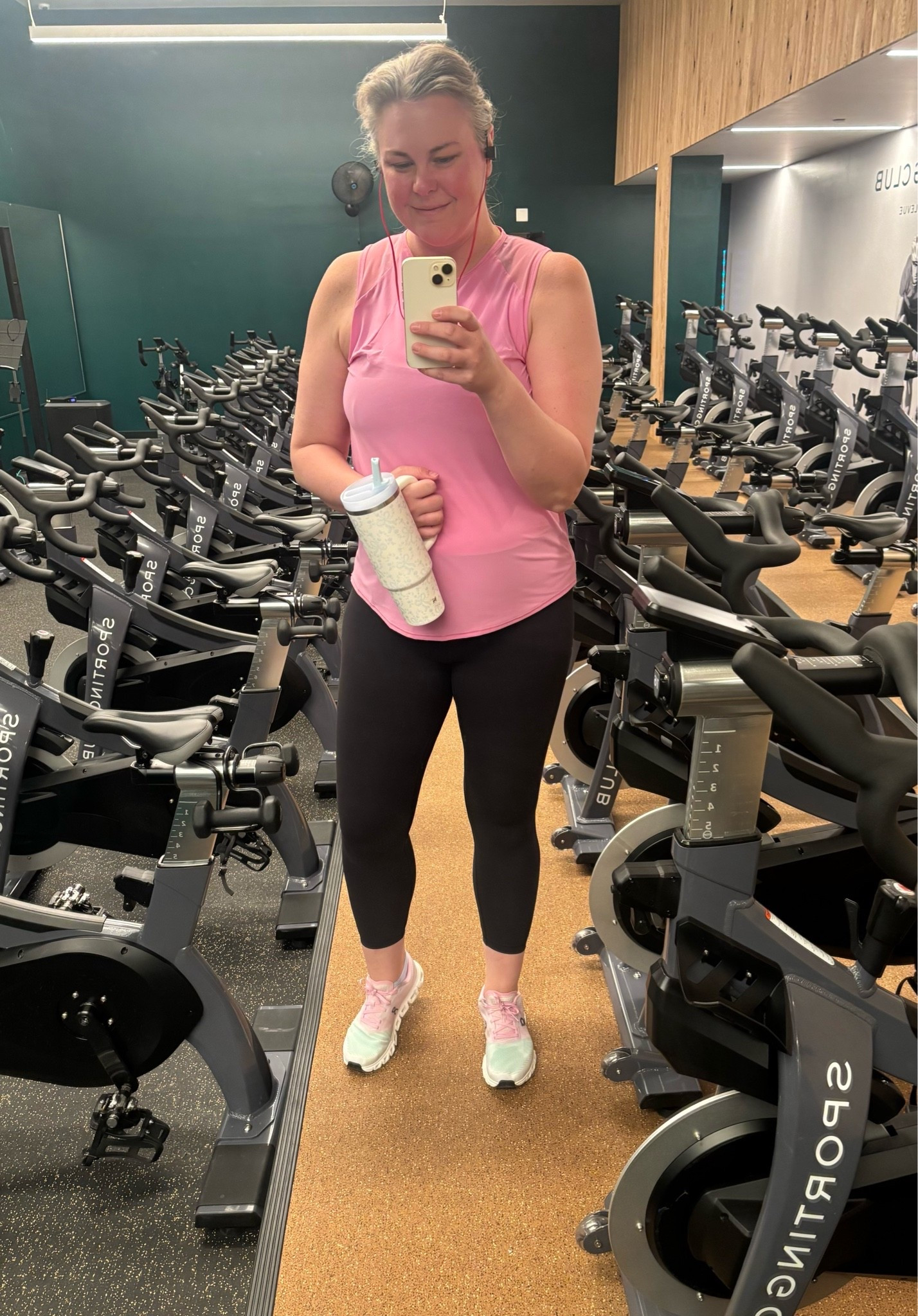 What I wore to spin today 🚲

#LTKfitnessgoals #LTKselfcare #LTKActive