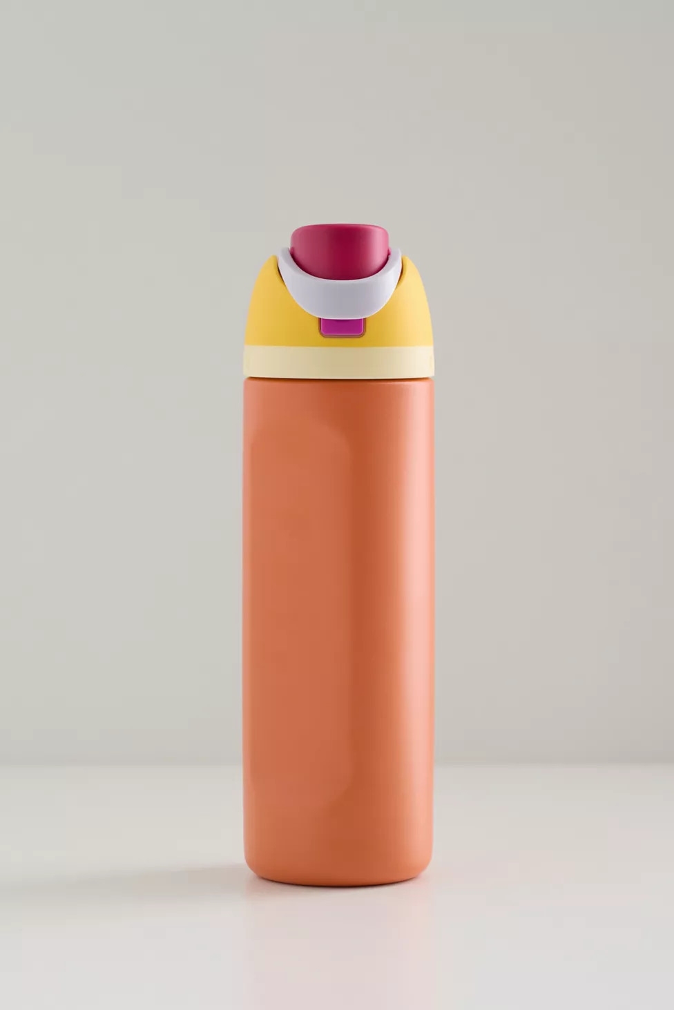 Owala FreeSip 24 oz Water Bottle | Urban Outfitters (US and RoW)