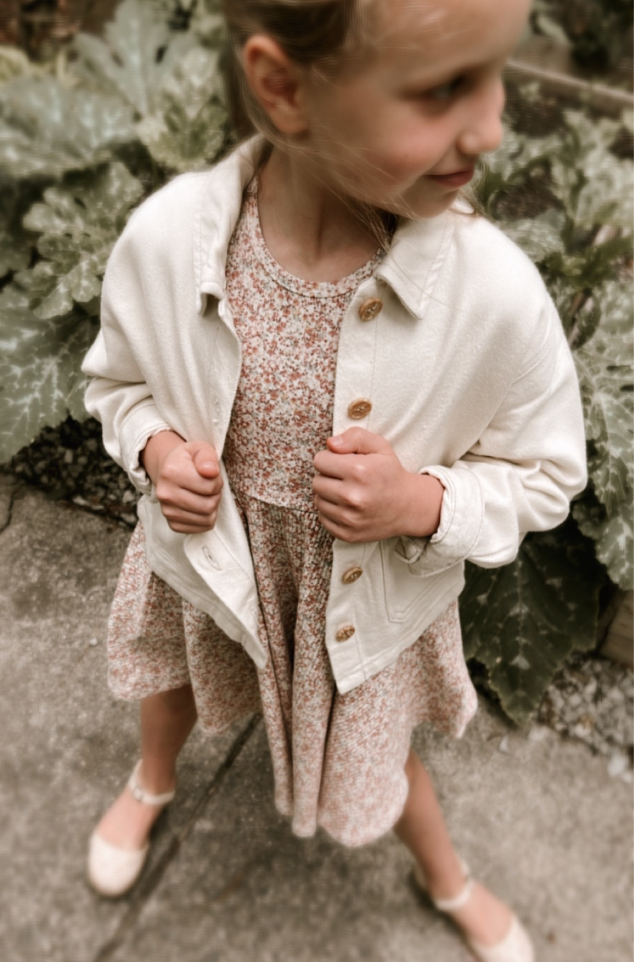 I always look for more classic timeless pieces for my kids’ wardrobes. I focus on natural fibers, child friendly cuts, subtle colors and patterns that don’t overwhelm with comfort and function being the top priority. Love these pieces I got for my youngest 🤎 

#LTKunder50 #LTKkids #LTKstyletip