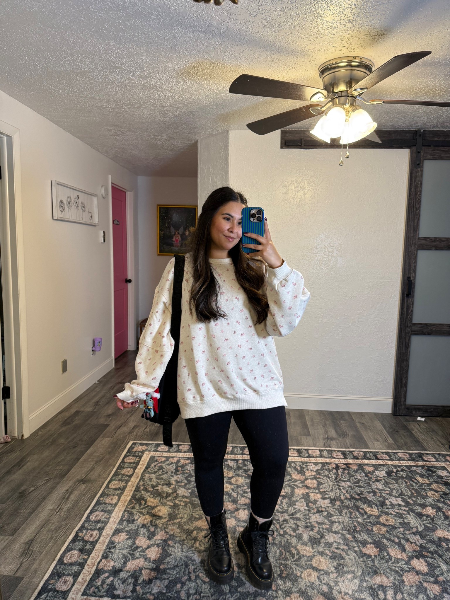 Comfy ootd 🩷 wearing a medium in the sweater and a large in the leggings

#LTKPetite #LTKMidsize #LTKSaleAlert