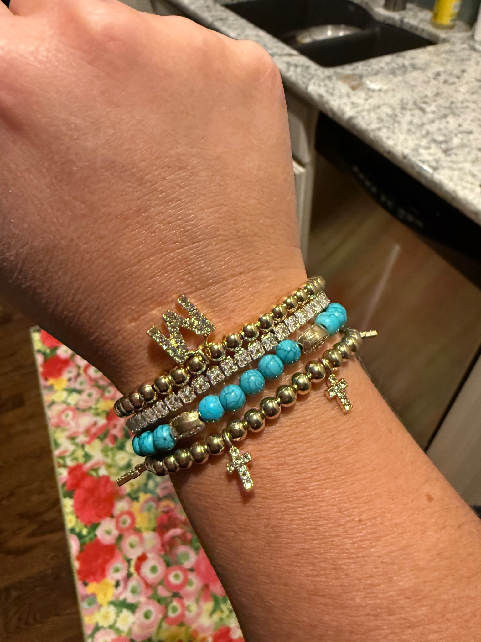 BaubleBar Black Friday sale
Stocking stuffers
Deals


#LTKGiftGuide #LTKHoliday #LTKCyberWeek