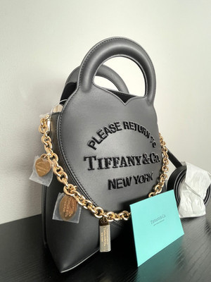 RARE Tiffany & Co. Return To Tiffany Raised Logo Black Leather Purse w/ Dust Bag | eBay US