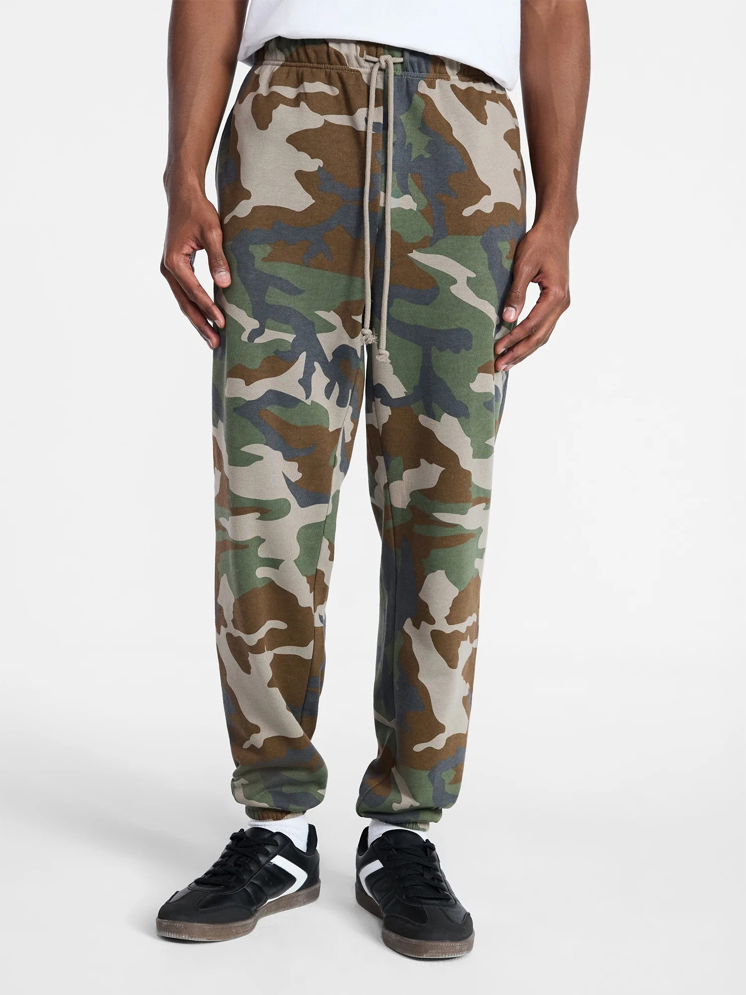 No Boundaries Soft Fleece Jogger Sweatpants, 30'' Inseam, Men's & Big Men's Sizes XS-4XLT | Walmart (US)