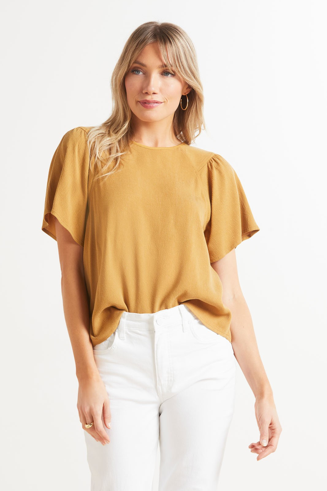 ROAN + RYAN Cali Ruffle Woven Tee | EVEREVE | Evereve
