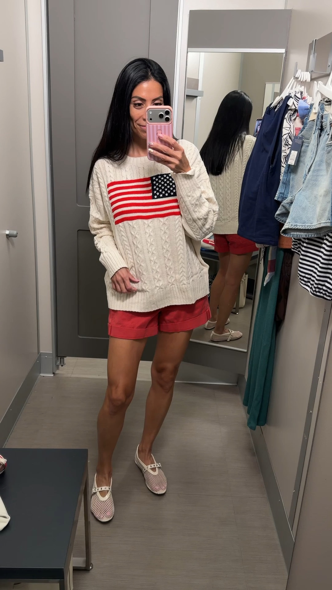 Back in stock! And they won’t last too long! Wearing size medium for this oversized look.