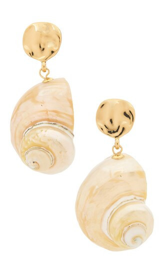Ettika Sunken Treasure Shell Drop Earrings in Metallic Gold. | Revolve Clothing (Global)