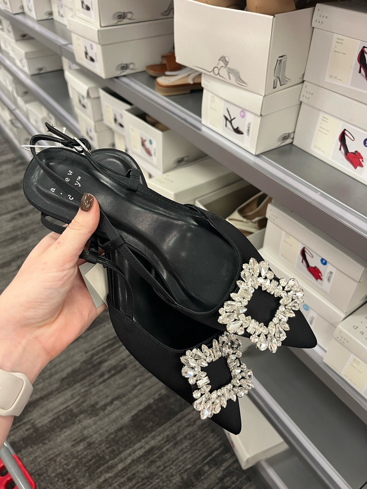 The prettiest heels for the holiday from target! I love the bling on the toe!


Heels
Holiday heels 

#LTKShoeCrush #LTKStyleTip #LTKFindsUnder50