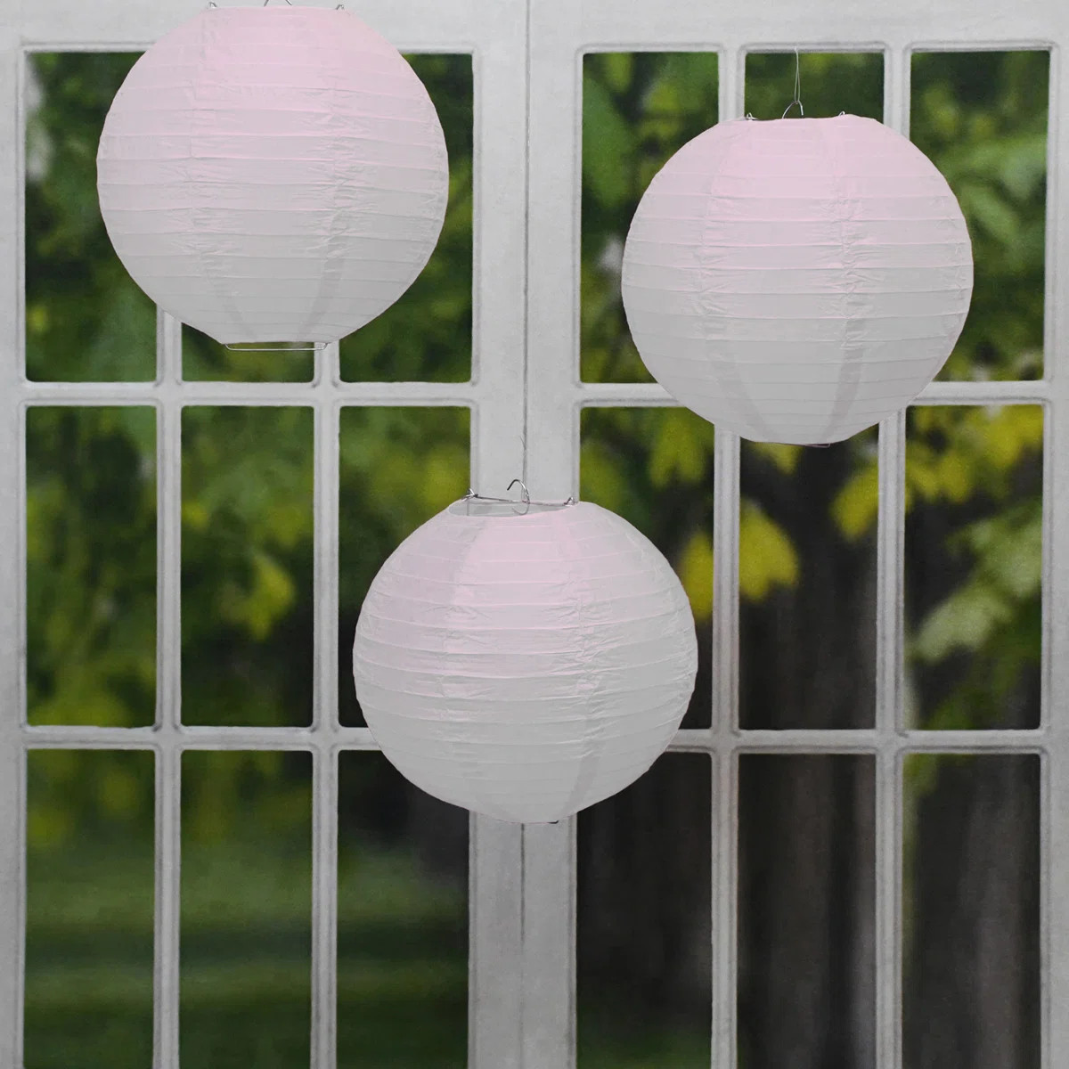 Round Paper Lanterns - 5 Count (Set of 5) | Wayfair North America