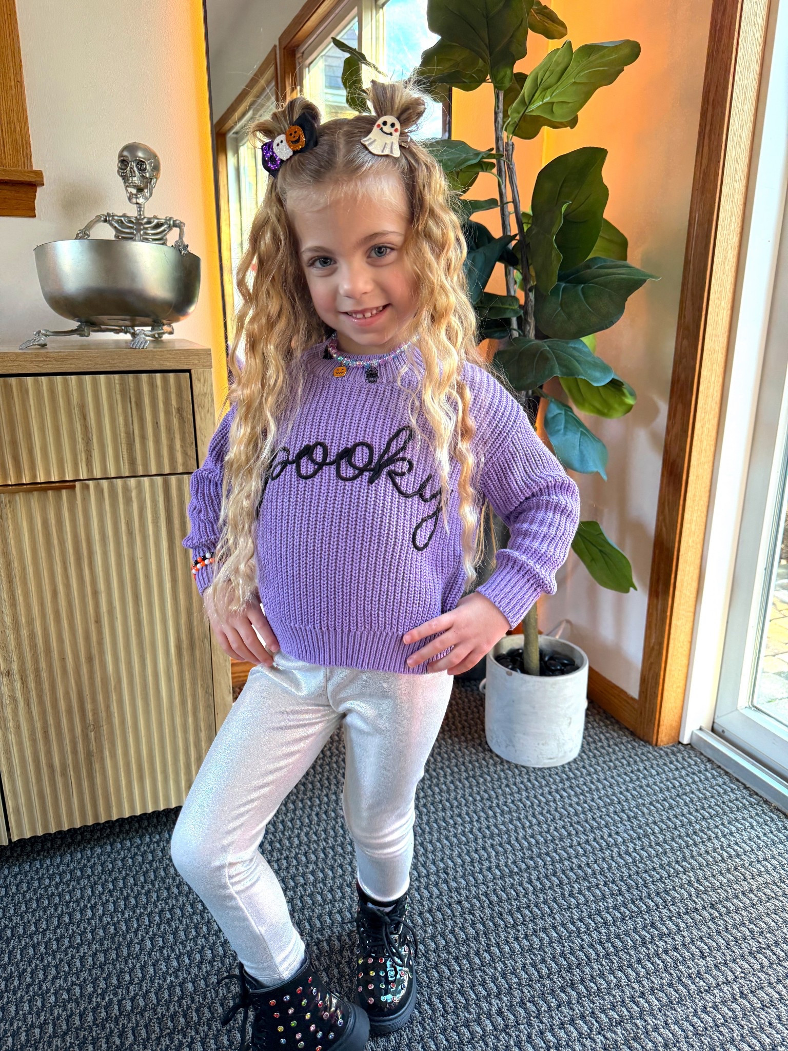 Halloween outfit Halloween party preschool girls spooky sweater metallic leggings boots Halloween necklace affordable 

#LTKHalloween #LTKStyleTip #LTKKids
