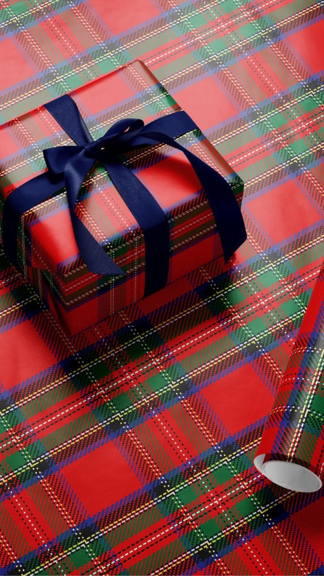 A tartan plaid Christmas decor! Red tartan wrapping paper, Black Watch tartan wrap paper, plaid paper, Christmas wrapping paper 