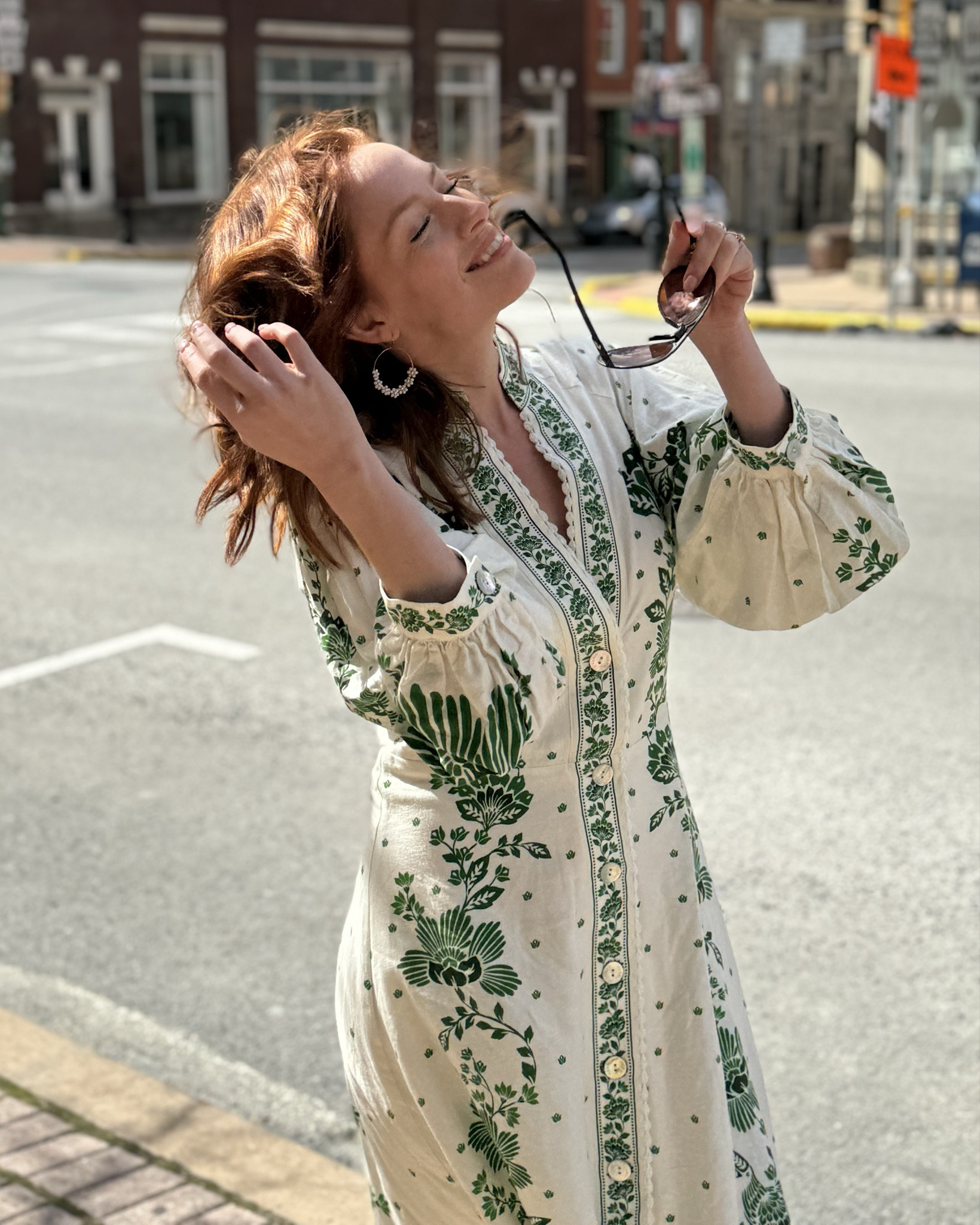 Wearing the Farm Rio version here but just found this dupe on Amazon! Could be great for St. Patrick’s Day if it ships in time!?!