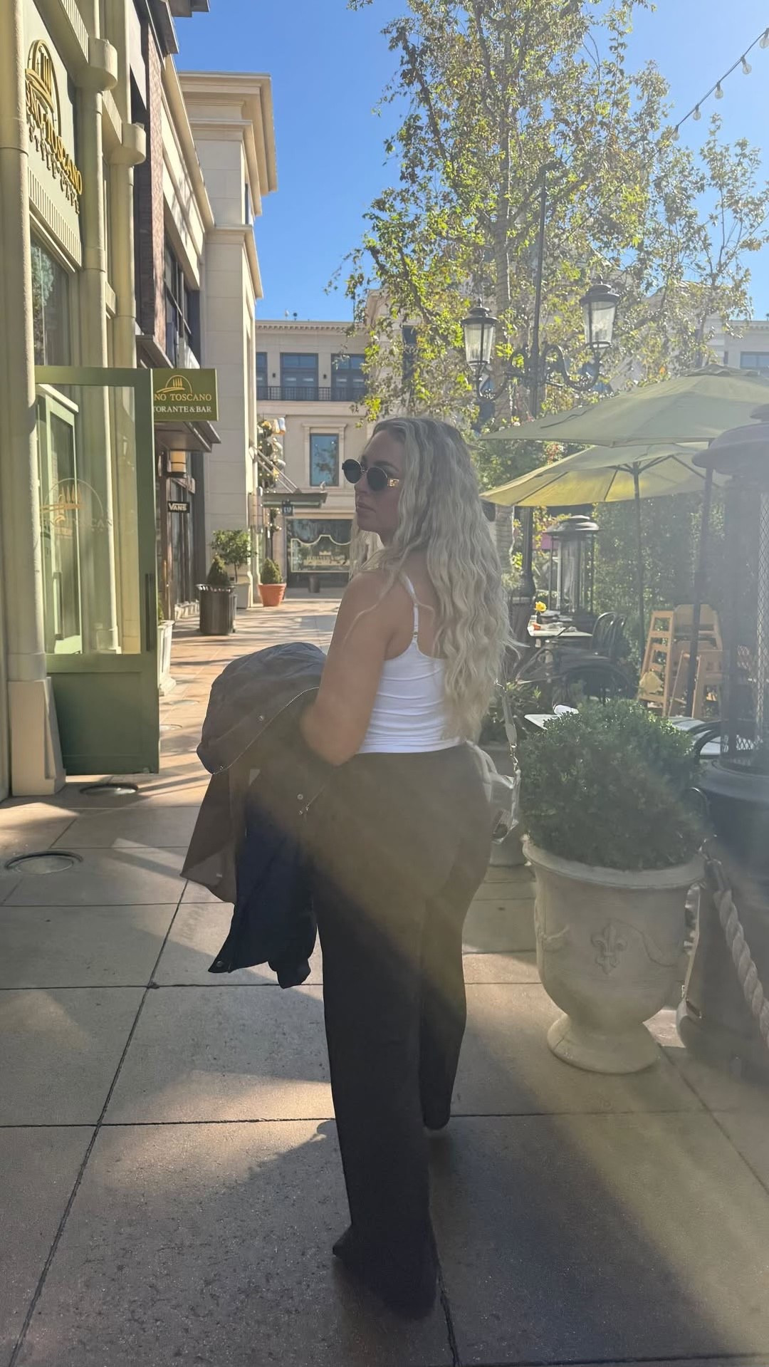 OOTD 🖤

#LTKStyleTip #LTKShoeCrush #LTKSeasonal