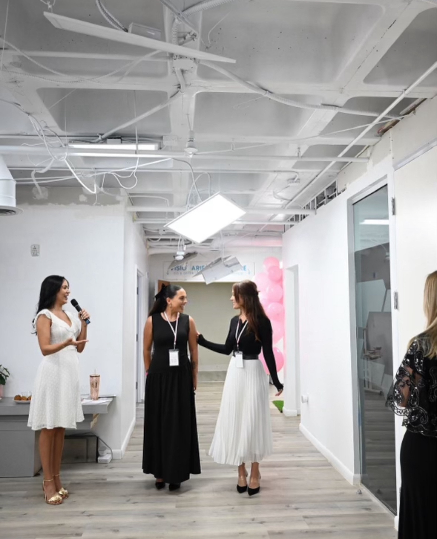 My exact skirt is from Zara! 

#LTKStyleTip