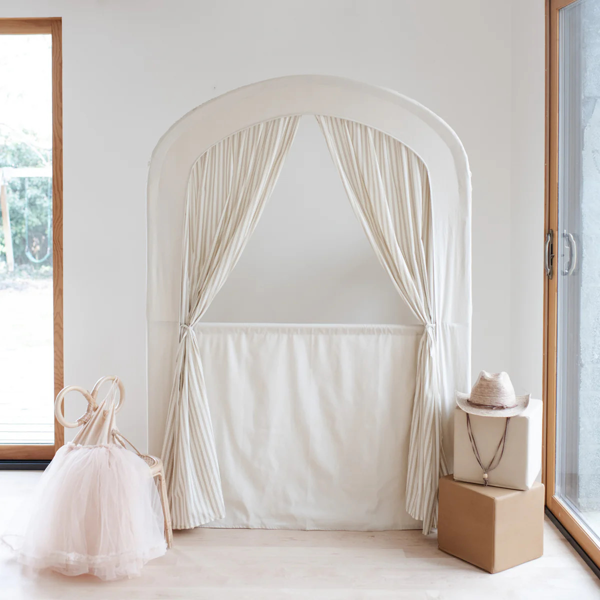 Gathre Fabric Play Theatre | Arched With Functional Curtains | Gathre