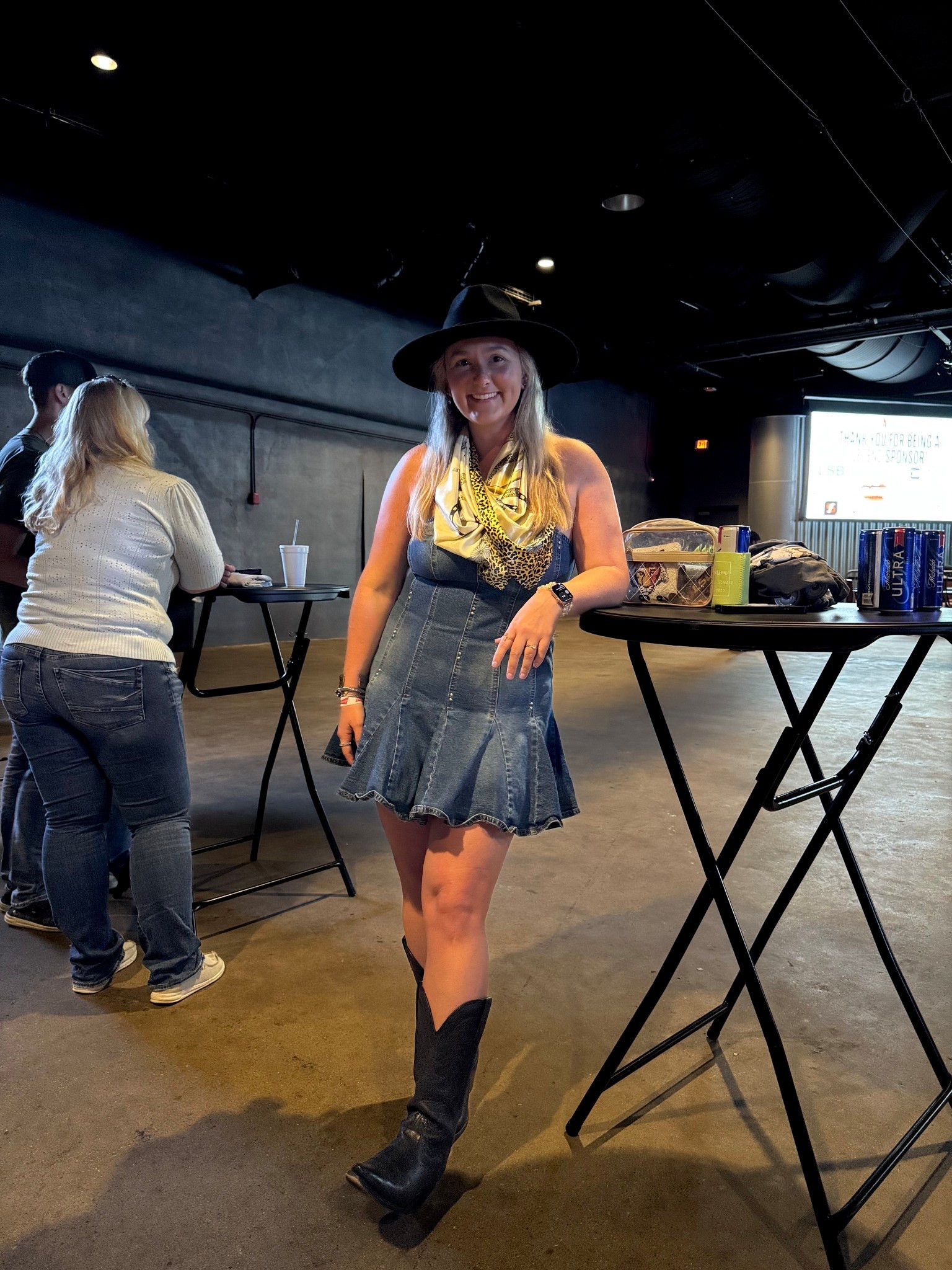 Cute fun concert fit 🎶🫶

#LTKFindsUnder50 #LTKMidsize #LTKStyleTip