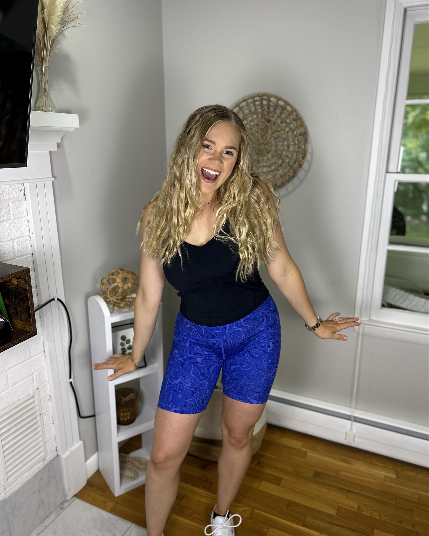 Breastfeeding friendly athletic / athleisure outfit / workout clothes 

#LTKMidsize