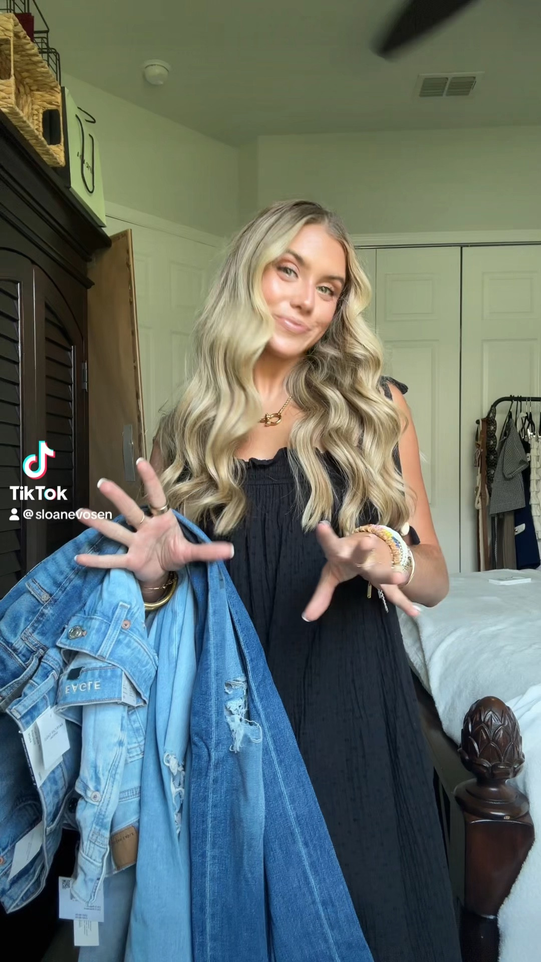 The Puddle Jean trend is all over my FYP and wide leg baggy fit denim are here to stay for Fall 2024! I wear the size 0 regular in all of American Eagle. The ones I ordered: AE Dreamy Drape Stretch Super High-Waisted Baggy Wide-Leg Ripped Jean in deep sea blue; AE Dreamy Drape Stretch Baggy Ultra Wide-Leg Super High-Waisted Ripped Jean in light destroy wash; AE Strigid Super High-Waisted Ultra Wide-Leg Jean
in tinted medium; AE Strigid Low-Rise Baggy Flare Ripped Jean in shattered breeze. All worn with the AE Hey Baby Ribbed T-Shirt
in white. #AEpartner #AEjeans @americaneagle American Eagle. American Eagle outfitters. Fall fashion. Winter fashion. Denim. Jeans. Wide leg baggy jeans. Loungewear.  #outfit #ootd #outfitoftheday #outfitofthenight #outfitvideo #coldweatheroutfits #nightoutoutfit #whatiwore #style #outfitinspo #outfitideas

#LTKSaleAlert #LTKVideo #LTKFindsUnder50