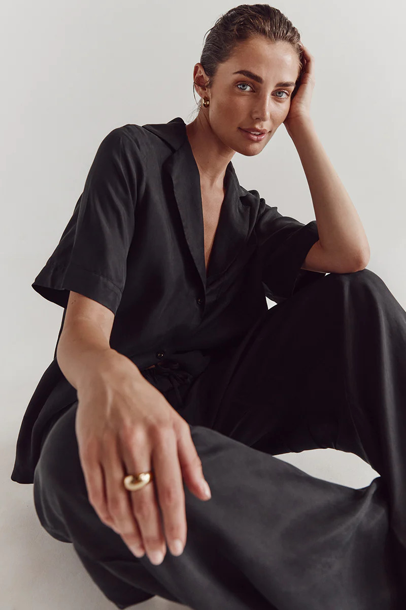 KINGSTON BLACK SHORT SLEEVE SHIRT | DISSH