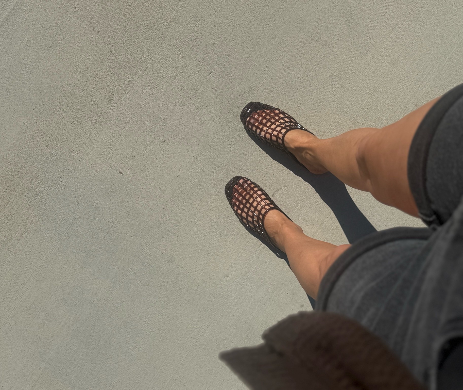 All you need is a good shoes and a tan - HAPPY FRIDAY xo

#LTKootd #LTKmomlife #LTKgrwm