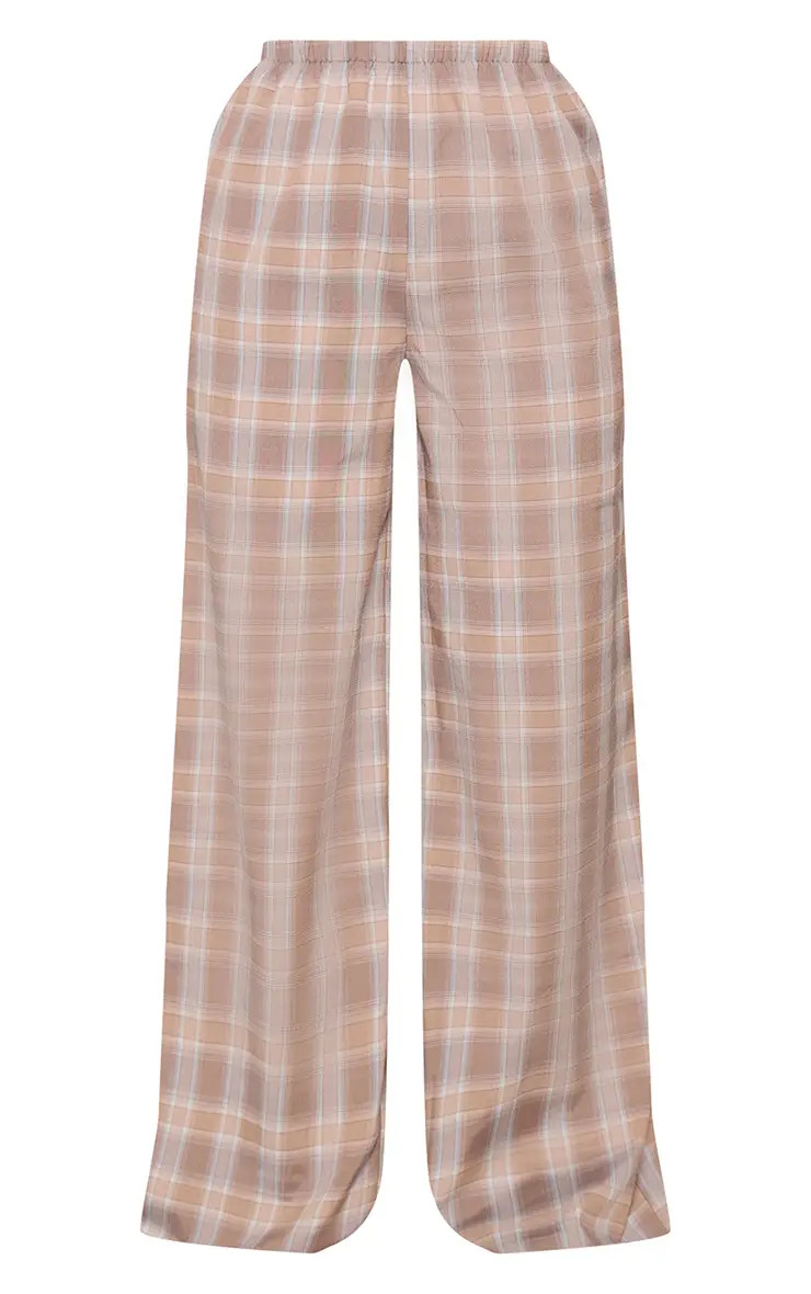 Petite Blue Check Low Rise Woven Straight Leg Trousers | PrettyLittleThing UK