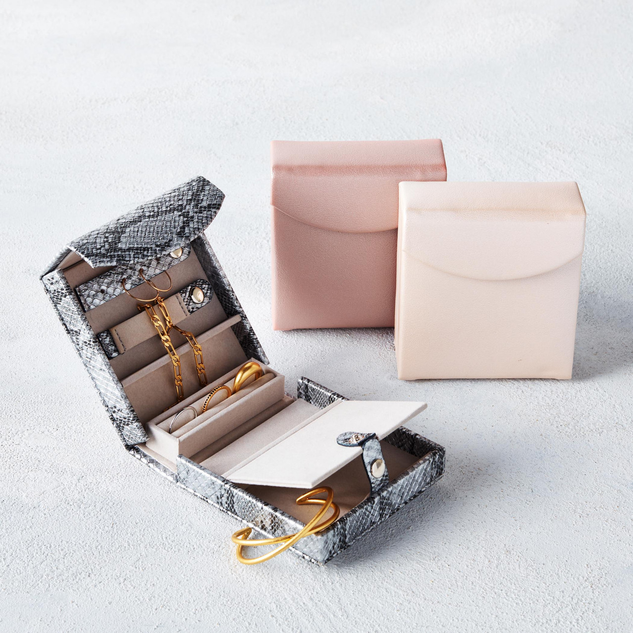 Travel Jewelry Box | Z Gallerie