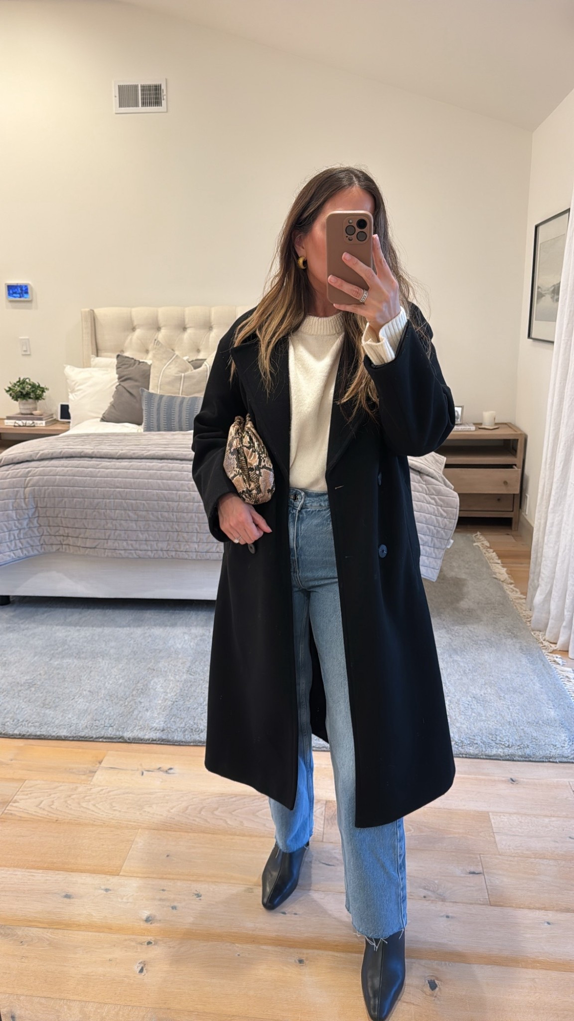 Sweater Weather 

Coat is Zara. 

#jeans 
#denim
#blackcoat
#sweater
#blackboots

#LTKootd #LTKSeasonal