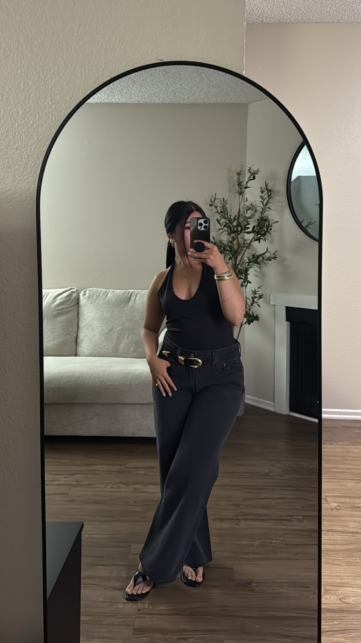 wearing a size small in top and size 26 in jeans, size medium in belt 🤍

#LTKStyleTip #LTKFindsUnder50 #LTKPetite