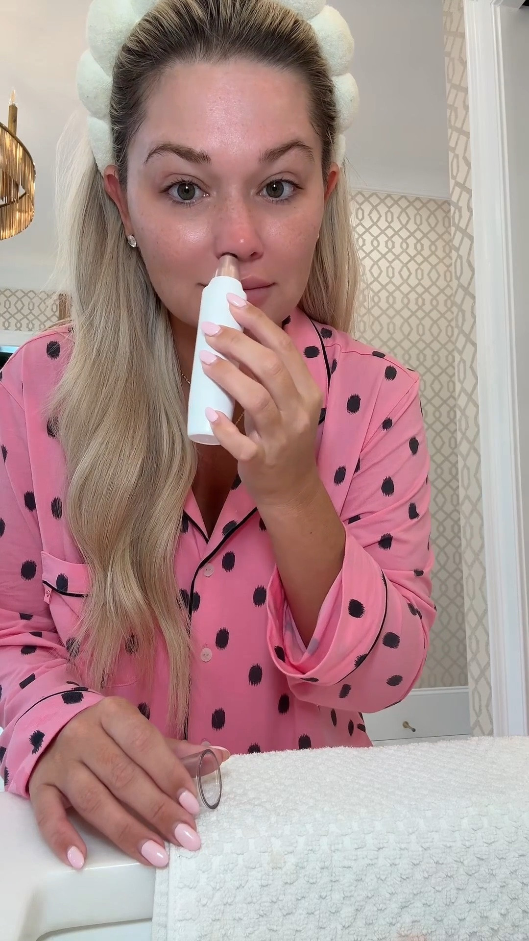 This is the easiest nose trimmer to use!

#LTKBeauty #LTKselfcare #LTKdayinmylife