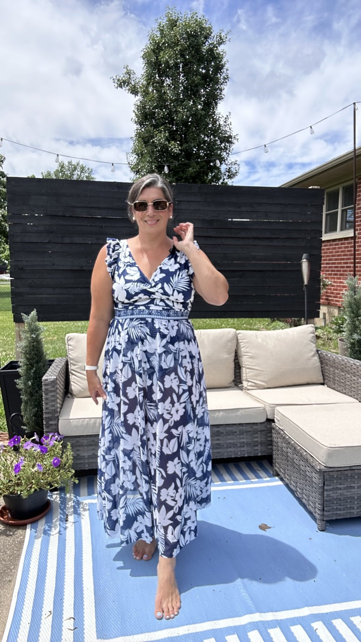 This suit fits my wonder thighs perfectly! The skirt that comes with it is also a beauty. Great for the resort or cruise. You’ll feel amazing in it.