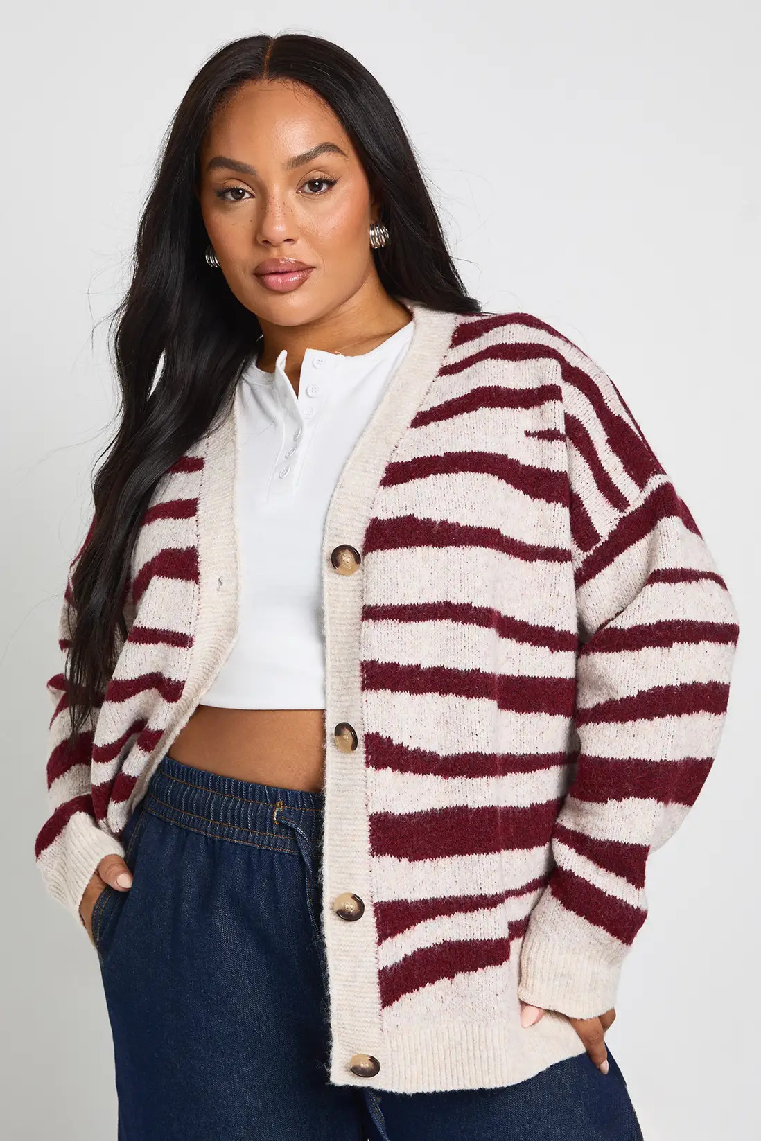 Burgundy boohoo Plus Printed Knit Oversized Boyfriend Cardigan | PrettyLittleThing USA | PrettyLittleThing US