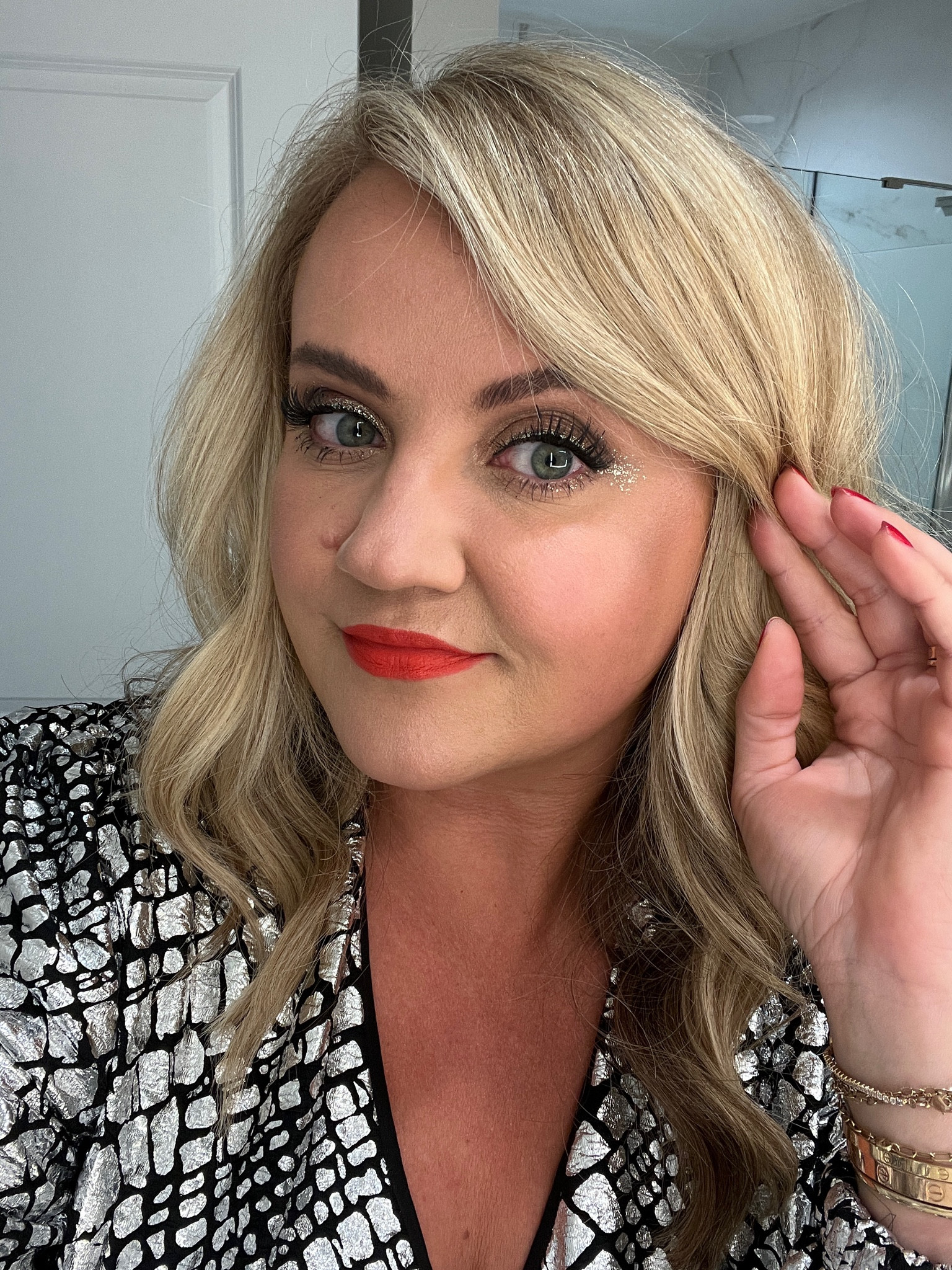 Part 2 (eyes and lips) of makeup I wore to the Taylor Swift concert.

All Sephora links go to items also included in the #sephorasale!

Also, linked my favorite perfume and some amazing fake lashes that lasted all night long!

#LTKbeauty #LTKsalealert #LTKunder100