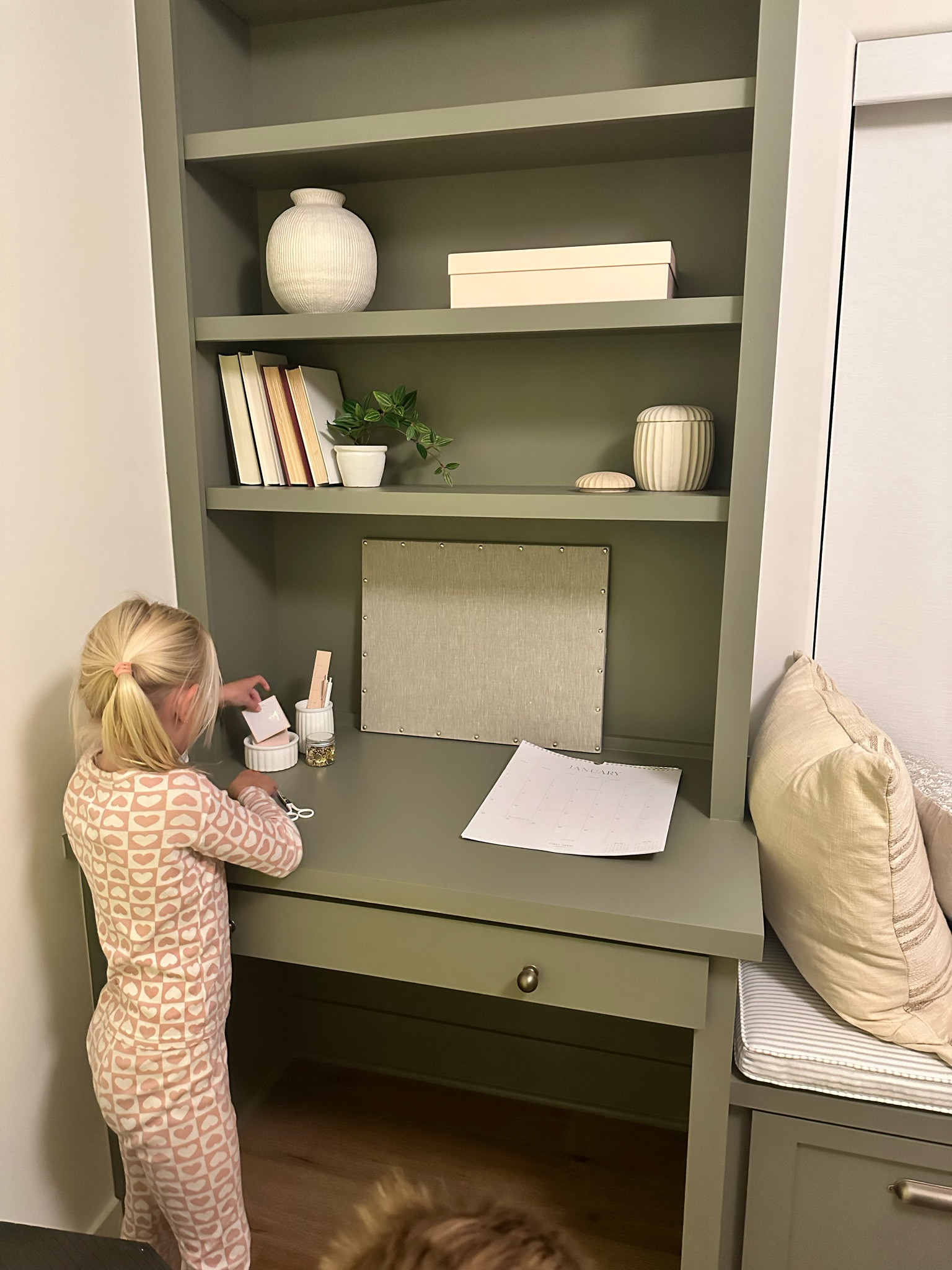 Cutest desk essentials and decor.



#LTKHome #LTKFamily #LTKKids