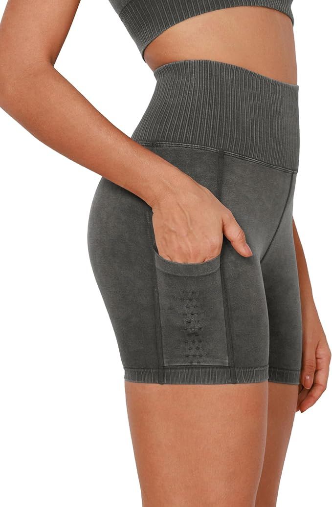 ODODOS Vintage Seamless Capris/Shorts for Women Ribbed High Waist Workout Gym Yoga Capri Leggings | Amazon (US)