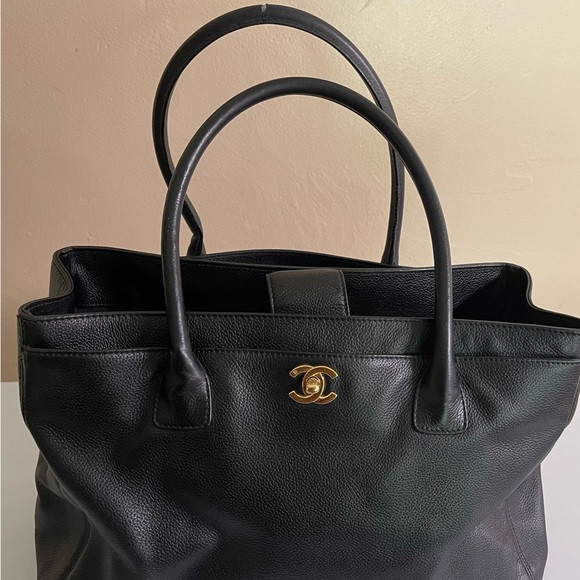 Chanel Cerf Executive Black Calfskin Leather Tote | Poshmark
