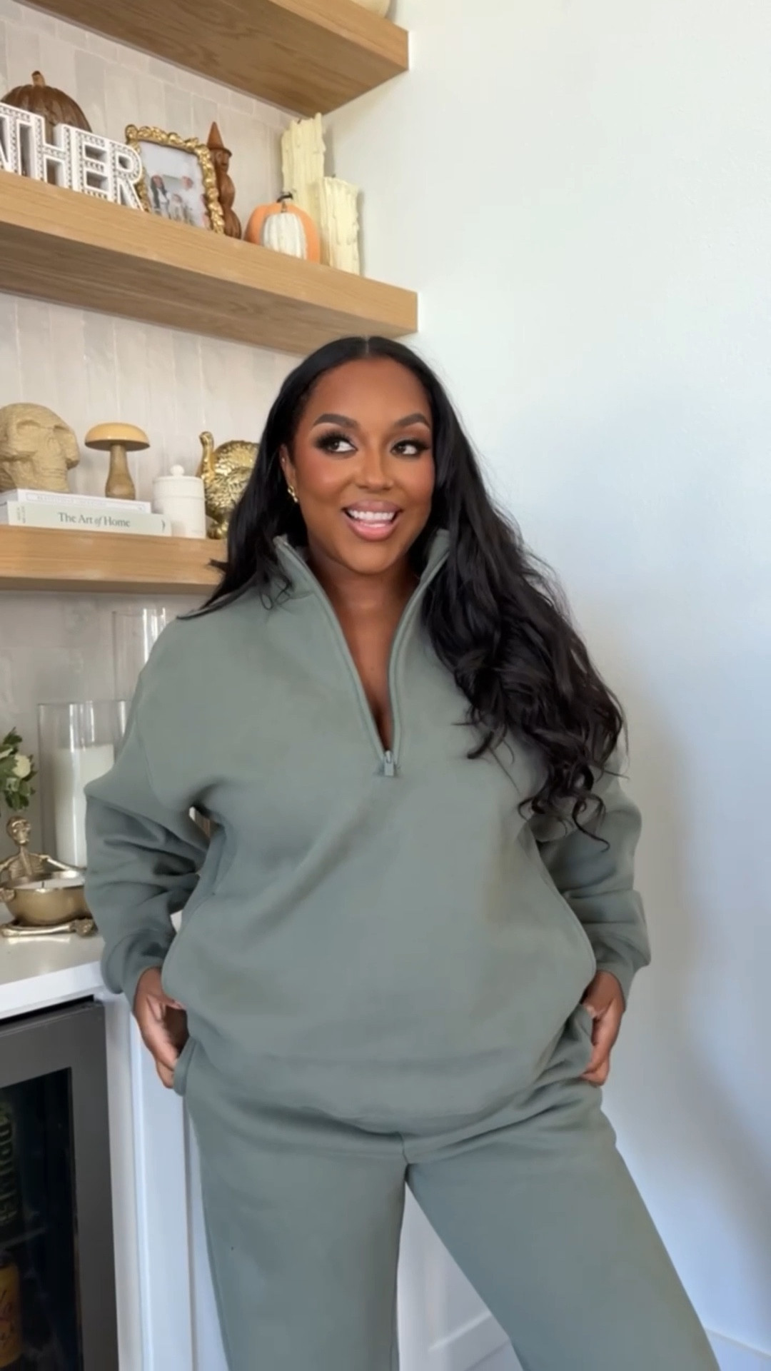 Aritzia has my new favorite set that is perfect for the fall weather🍁 #aritzia #falloutfit #loungewear

#LTKStyleTip #LTKBump #LTKMidsize