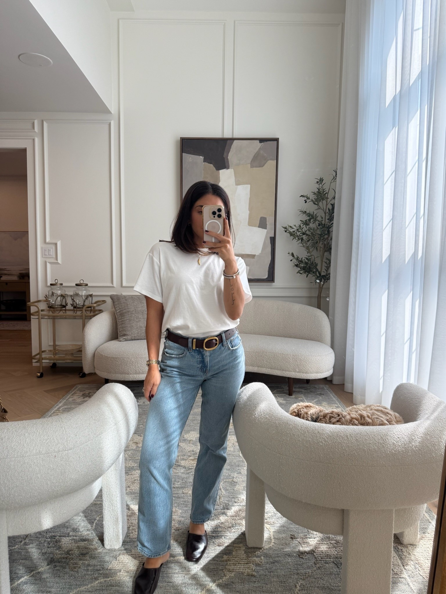 Effortless outfit
Top - small petite 
Jeans - 25 short 

#LTKstyletip #LTKcanada #LTKworkwear