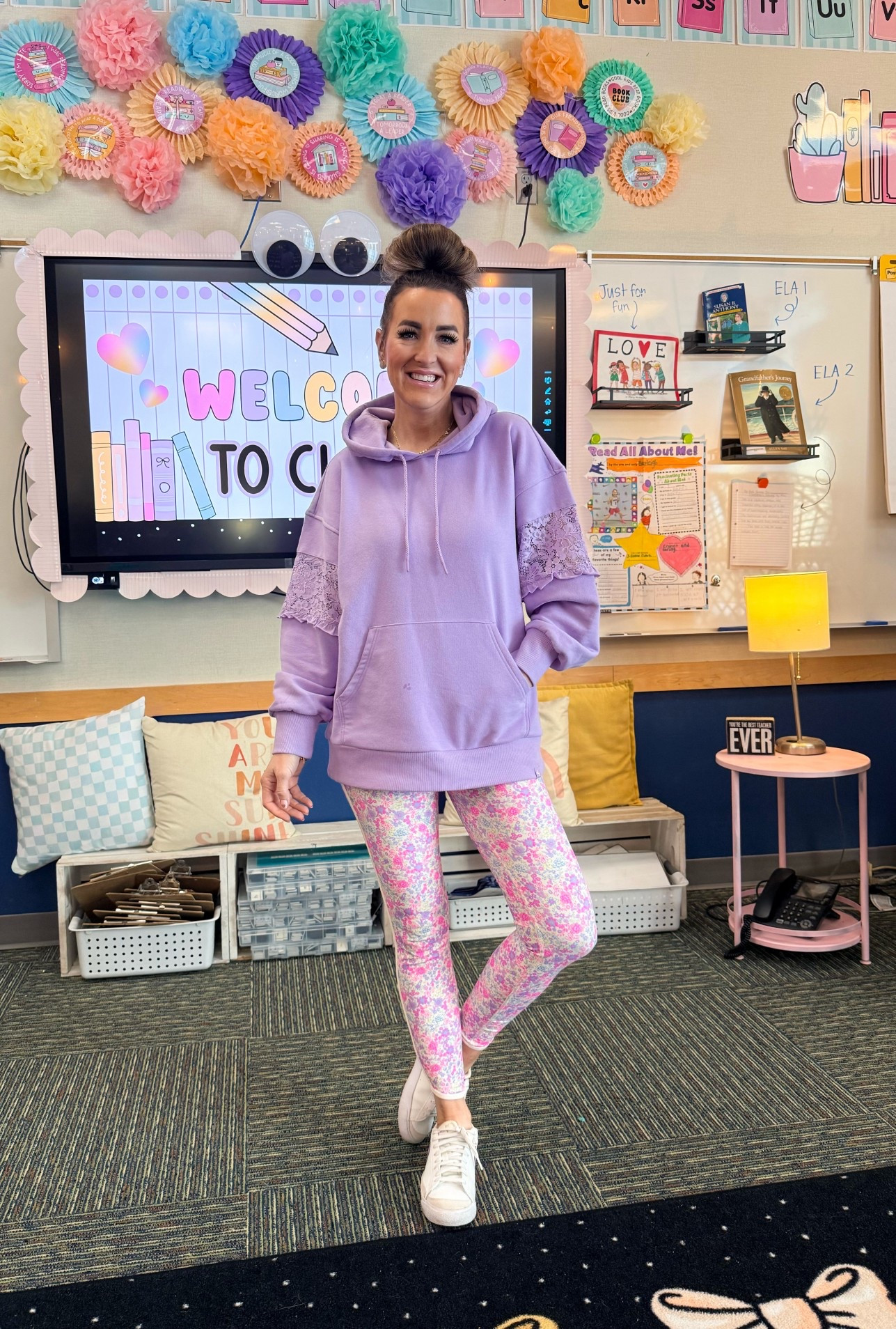 I’m still obsessed with the feminine print on these leggings and they are so stinkin soft! Target just came out with these cute oversized sweatshirts with floral lace detail and ruffles and it’s the perfect length and match for these pants.

Target style, teacher, outfit, mom, outfit, casual outfit, lavender, purple, Classroom

#LTKootd #LTKOver40 #LTKValentine