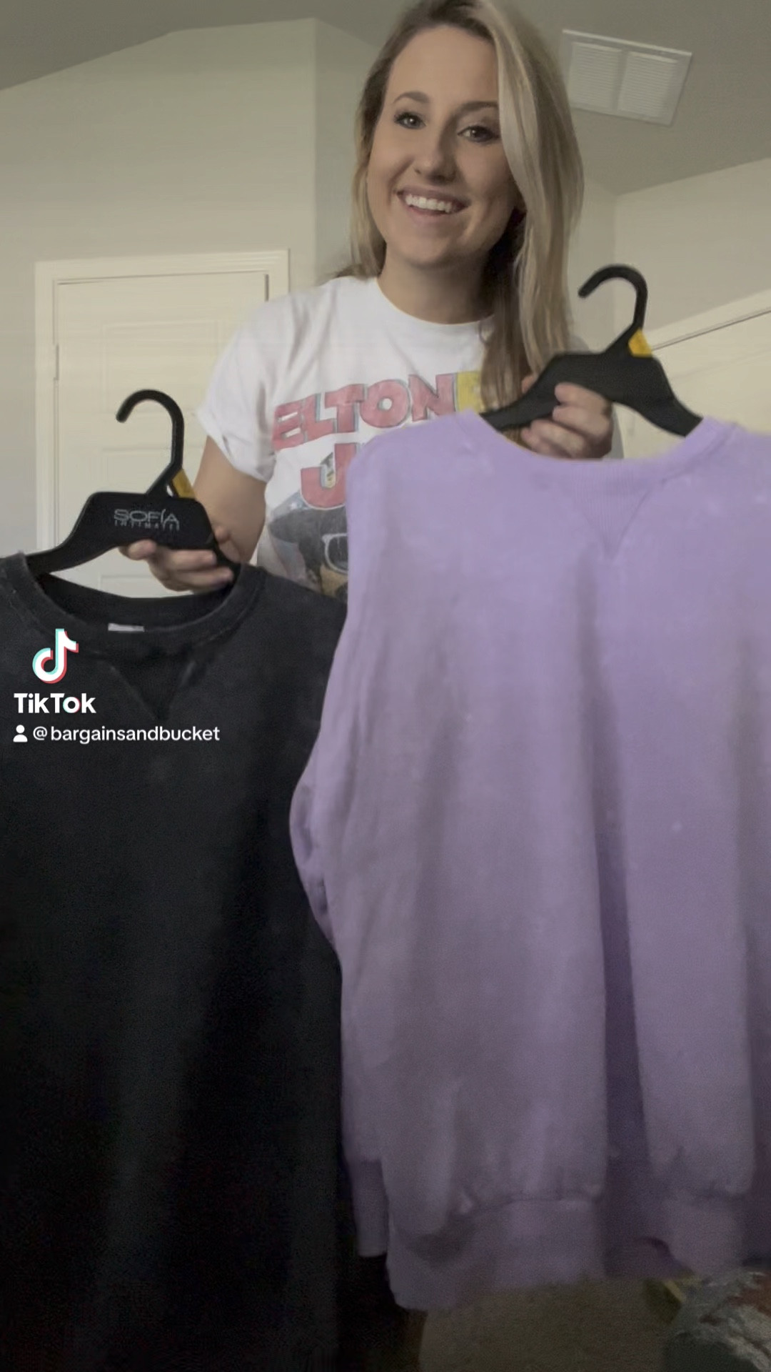Found these viral Walmart sweaters 

#LTKfindsunder50 #LTKstyletip #LTKVideo