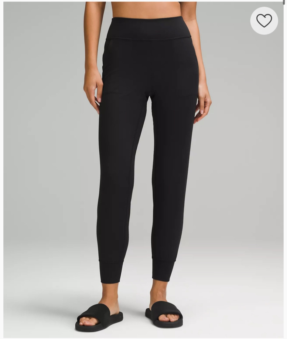 🚴🏻‍♀️ Full length athletic pants 🏃🏻‍♀️

#LTKCyberWeek #LTKGiftGuide #LTKActive
