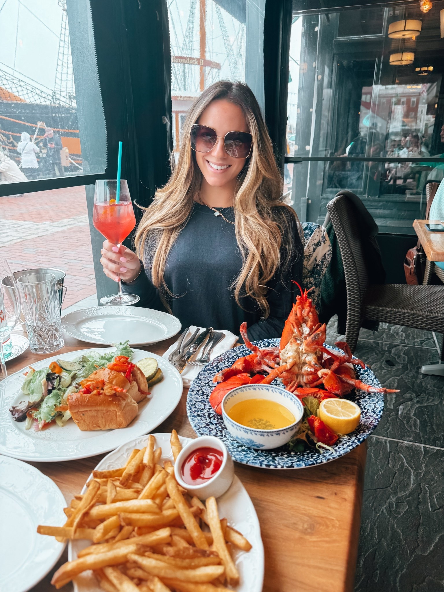 A day well spent eating & shopping in Newport with my momma! 🦞🩵 I wore this set from Splits59 the entire day and it was so comfy! 

#LTKBump #LTKTravel #LTKStyleTip