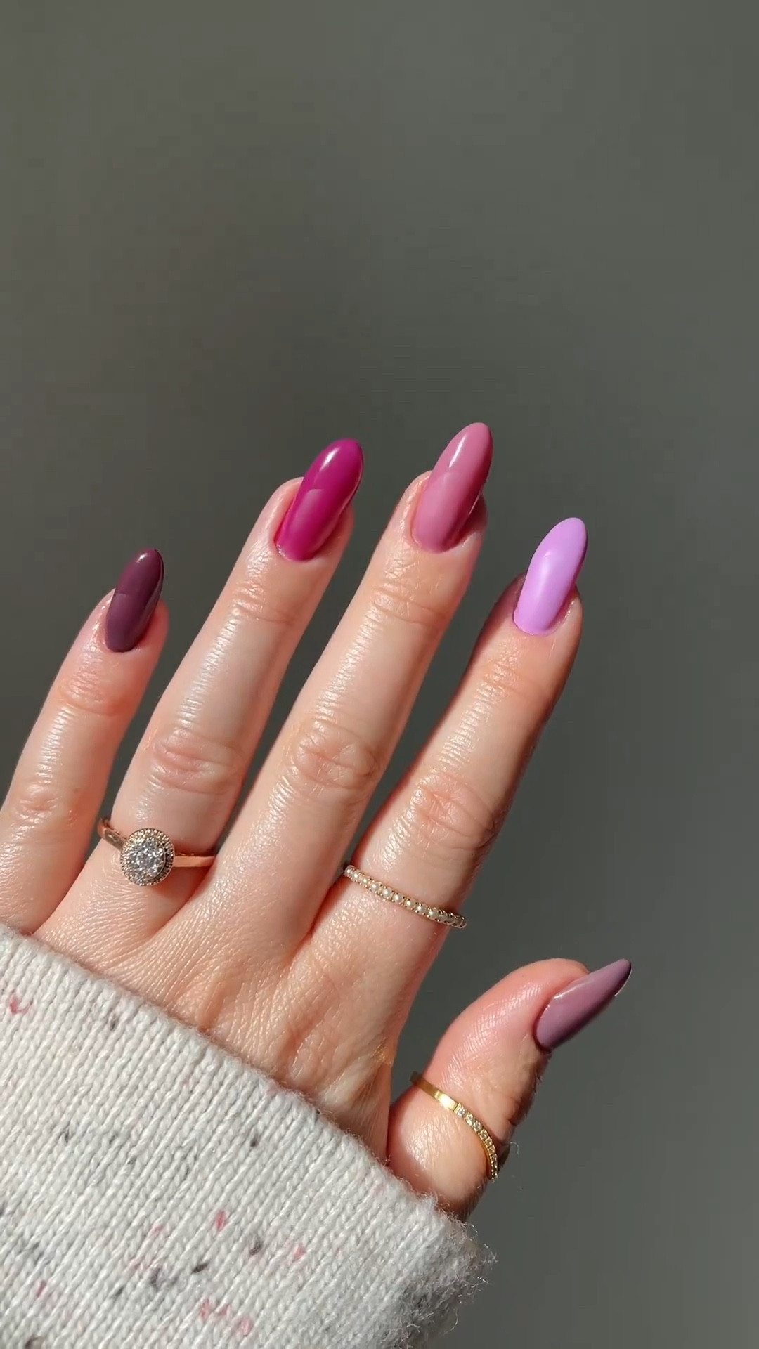 The perfect purple shade for fall 💅🏻☁️

NailBoo gels 
Lavender Mist 🌬️
Velvet Lust 🔮
Be grapeful 🍇
Wine time 🍷
Cloudberry ☁️

Links in my bio 🫶🏼 

*pr

#purplenails #nailinspo #nailboopartner #nailtrends2023 #glossynails #fallnails

#LTKSeasonal #LTKbeauty #LTKfamily