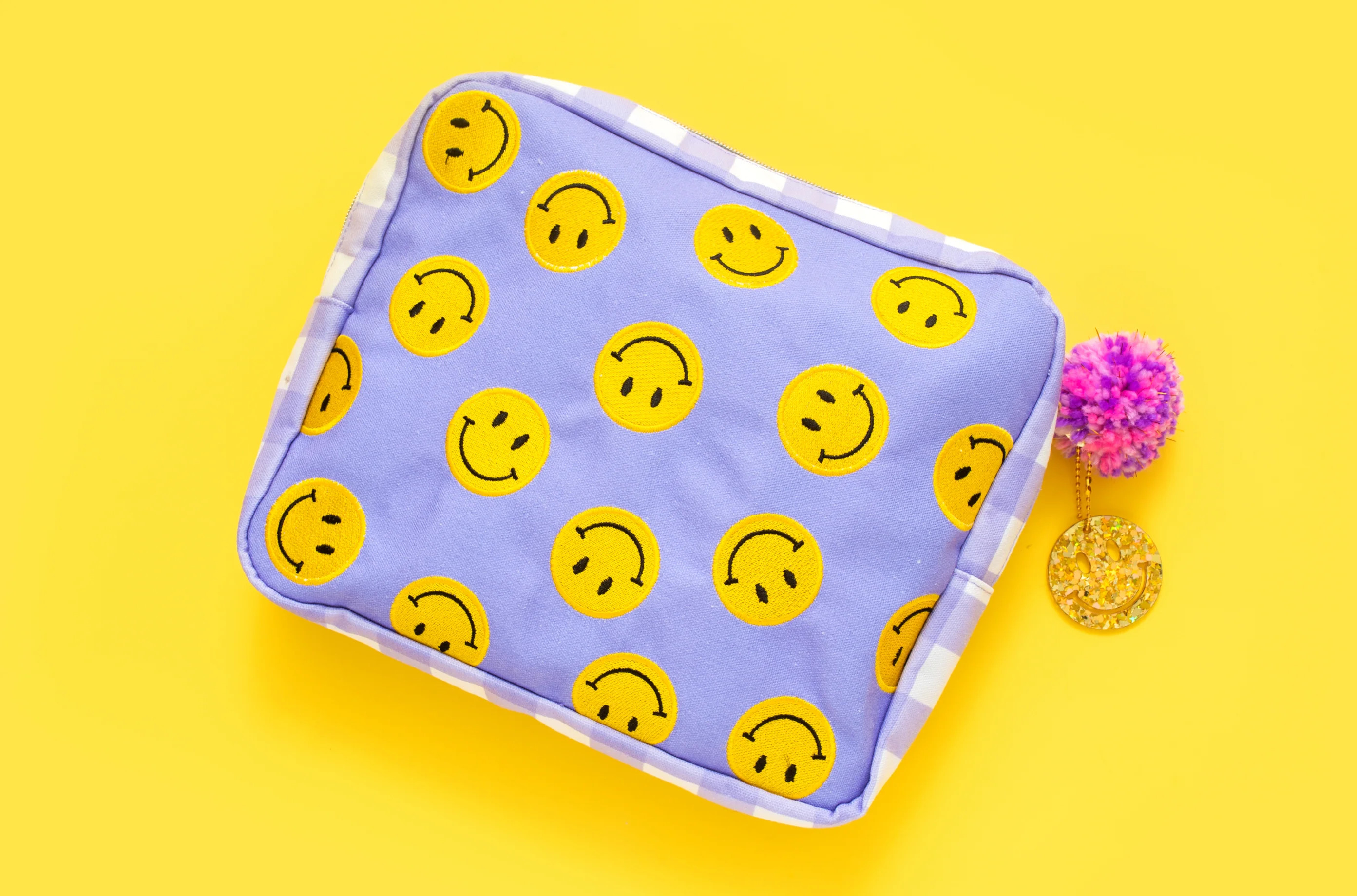 Smiley Pouch Large | Taylor Elliott Designs