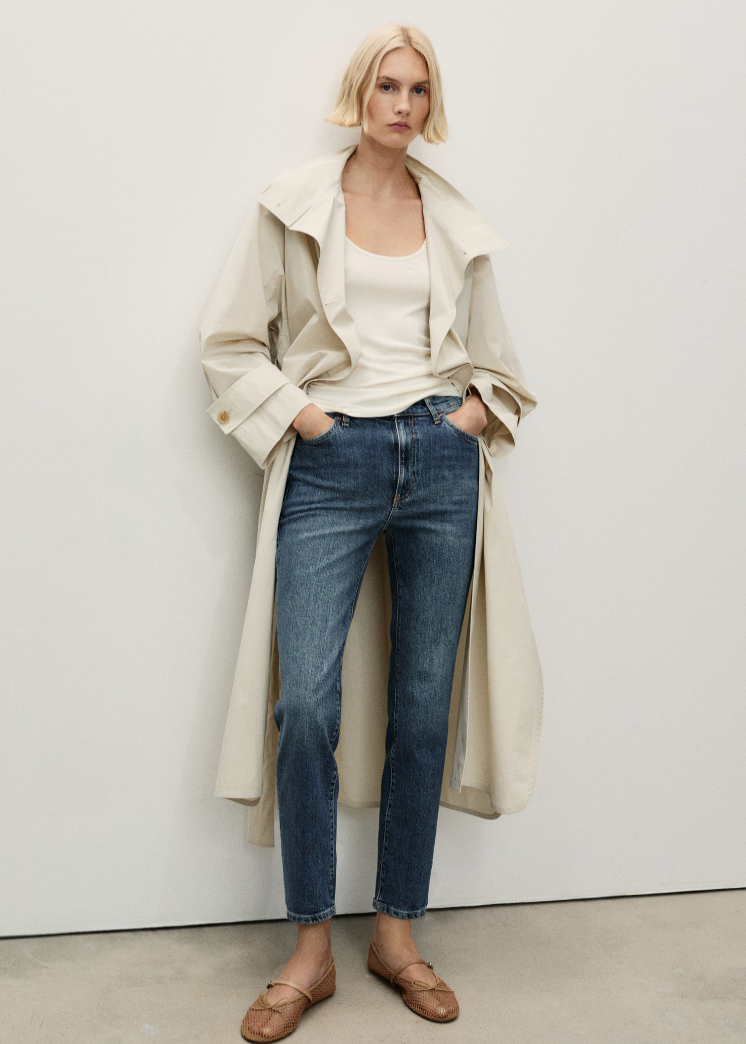 Claudia slim-fit cropped jeans - Women | MANGO USA | Mango (US/MX/AU)