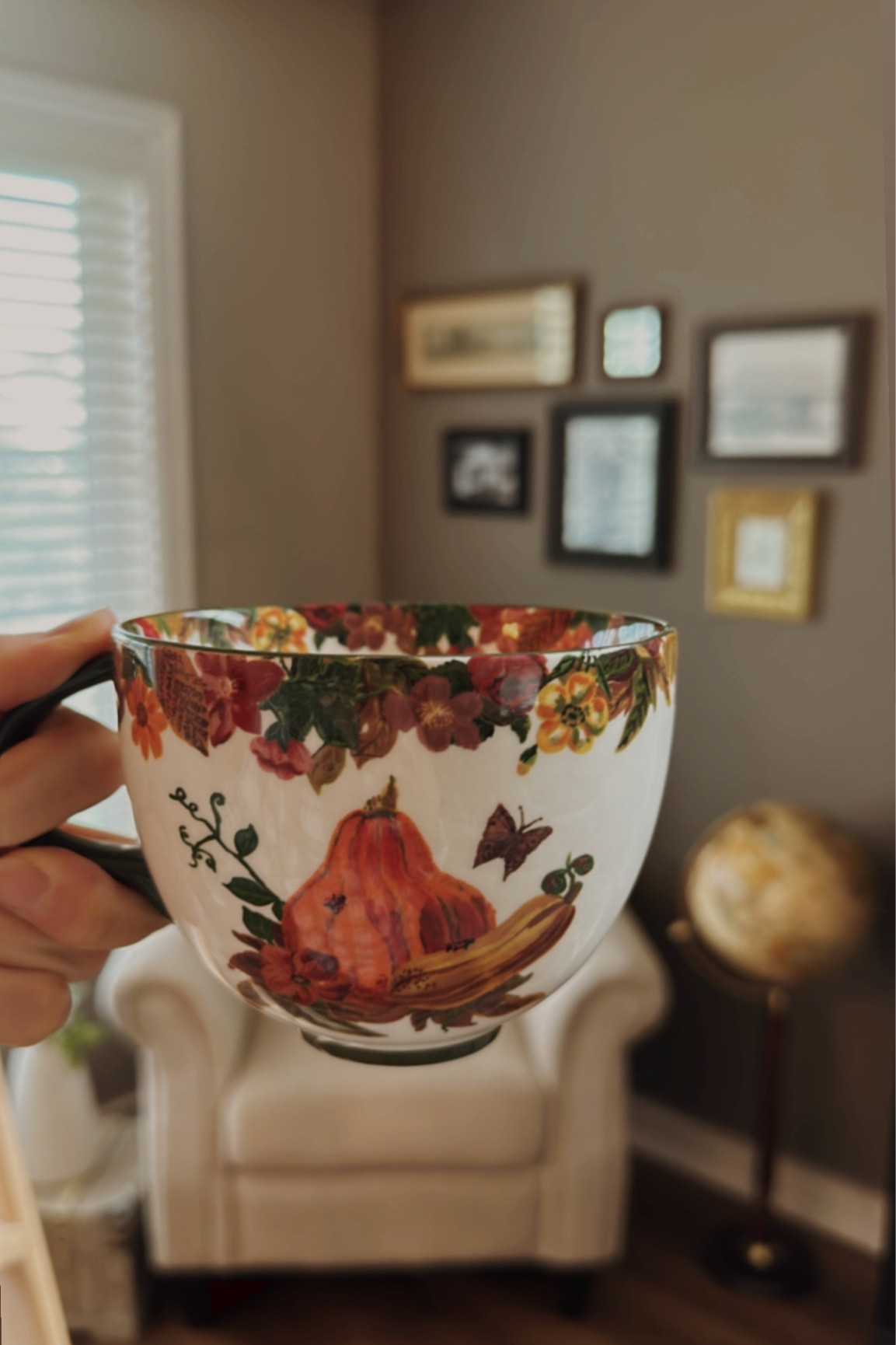 ☕️🍂

#LTKHolidaySale #LTKSeasonal #LTKHalloween