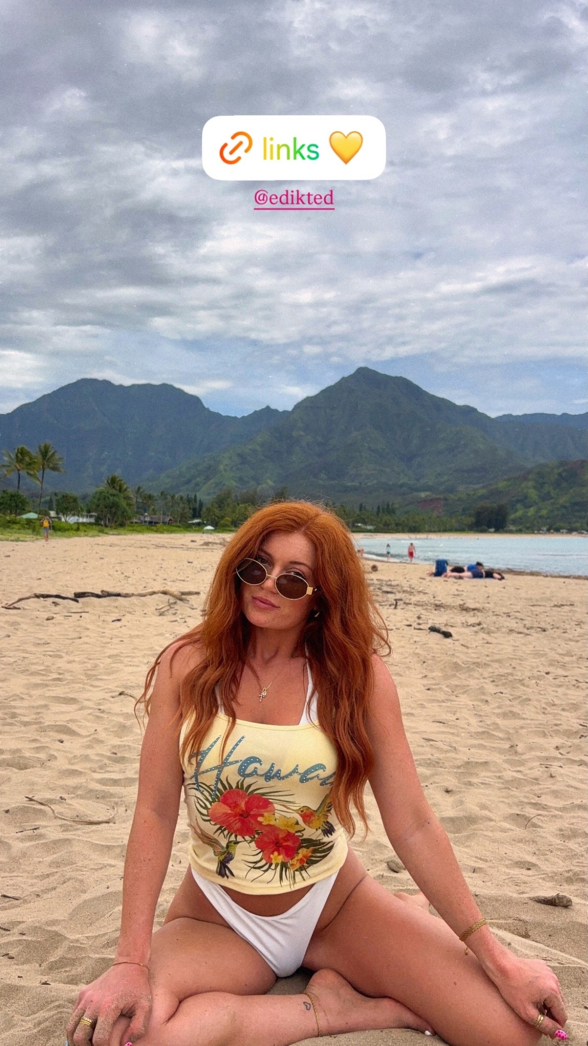 Top is a size XS

#LTKgrwm #LTKdayinmylife