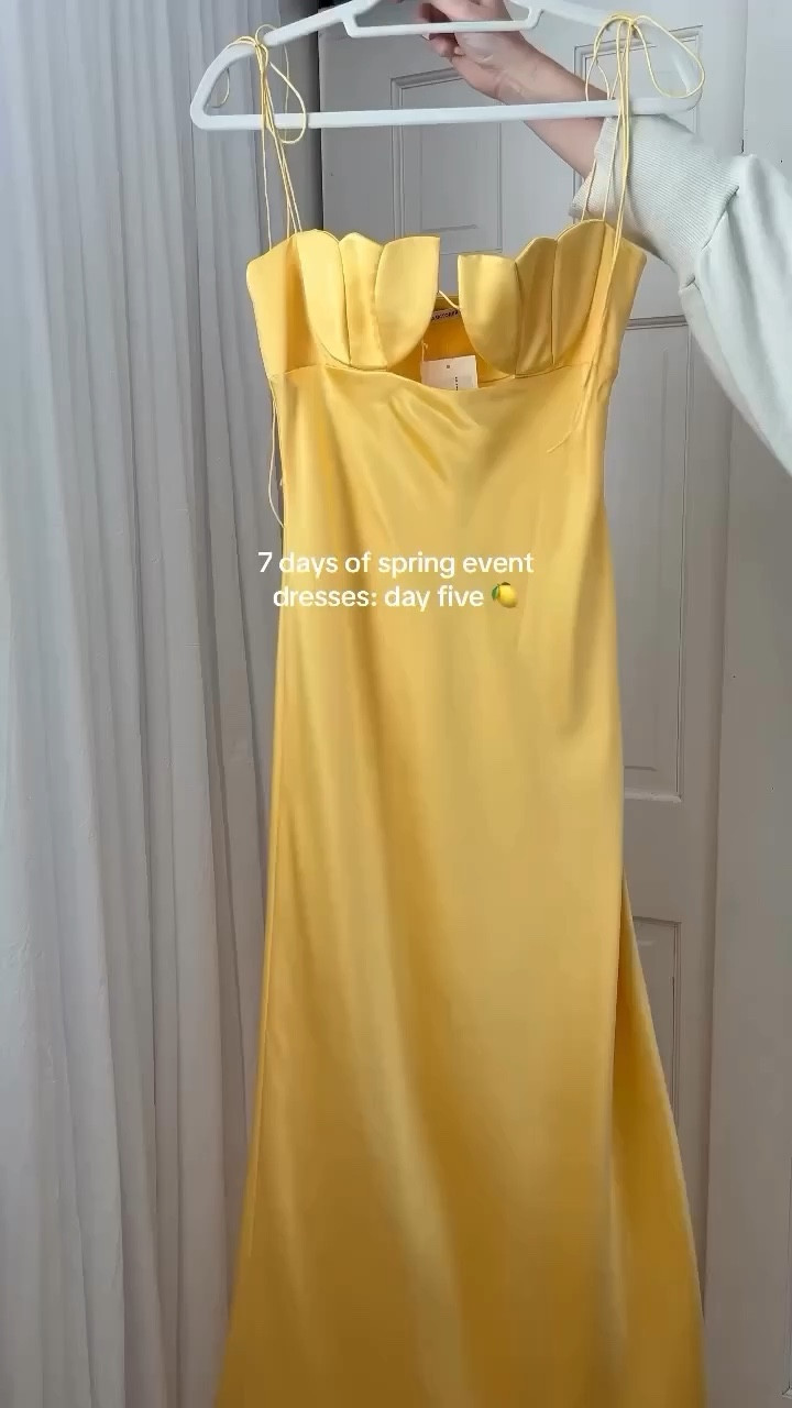 Adore this tulip dress 💛 wearing a size small and re-selling on my Poshmark & mercari since it’s sold out everywhere 🫶🏻 mercari for retail price, details under linked Poshmark post!

#LTKfindsunder100 #LTKparties #LTKwedding
