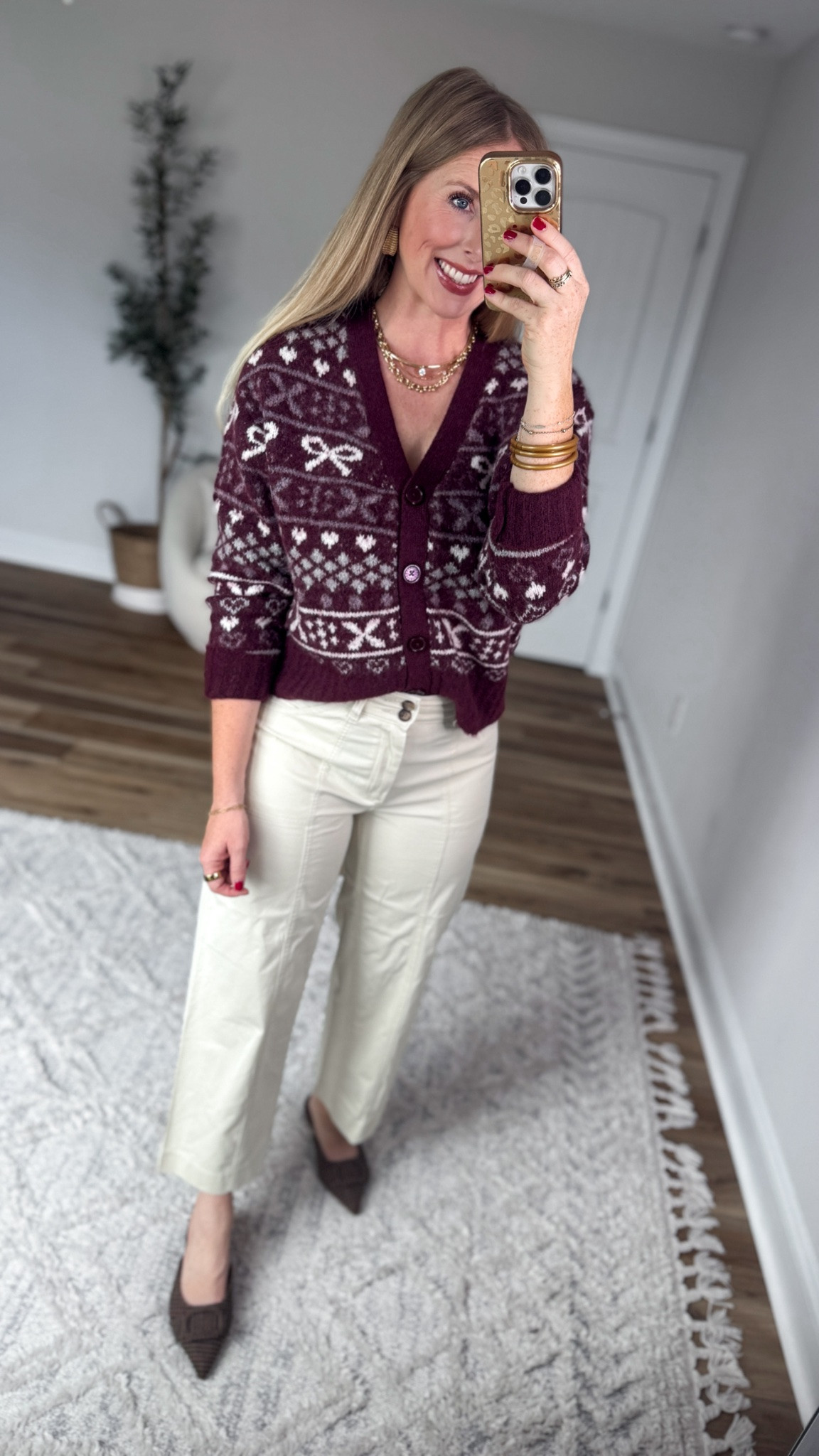 Weekend Walmart Wins try-on
Bow fair isle cardigan- medium 
Cropped utility pants- 6

#LTKootd